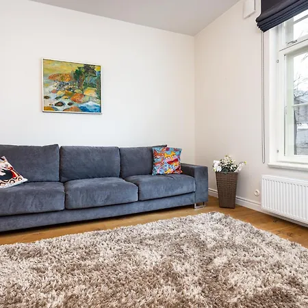 Cozy In The Center- Contactless Self Check In Apartment Tallinn